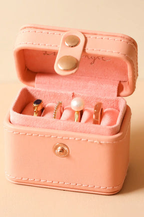 peach travel ring box